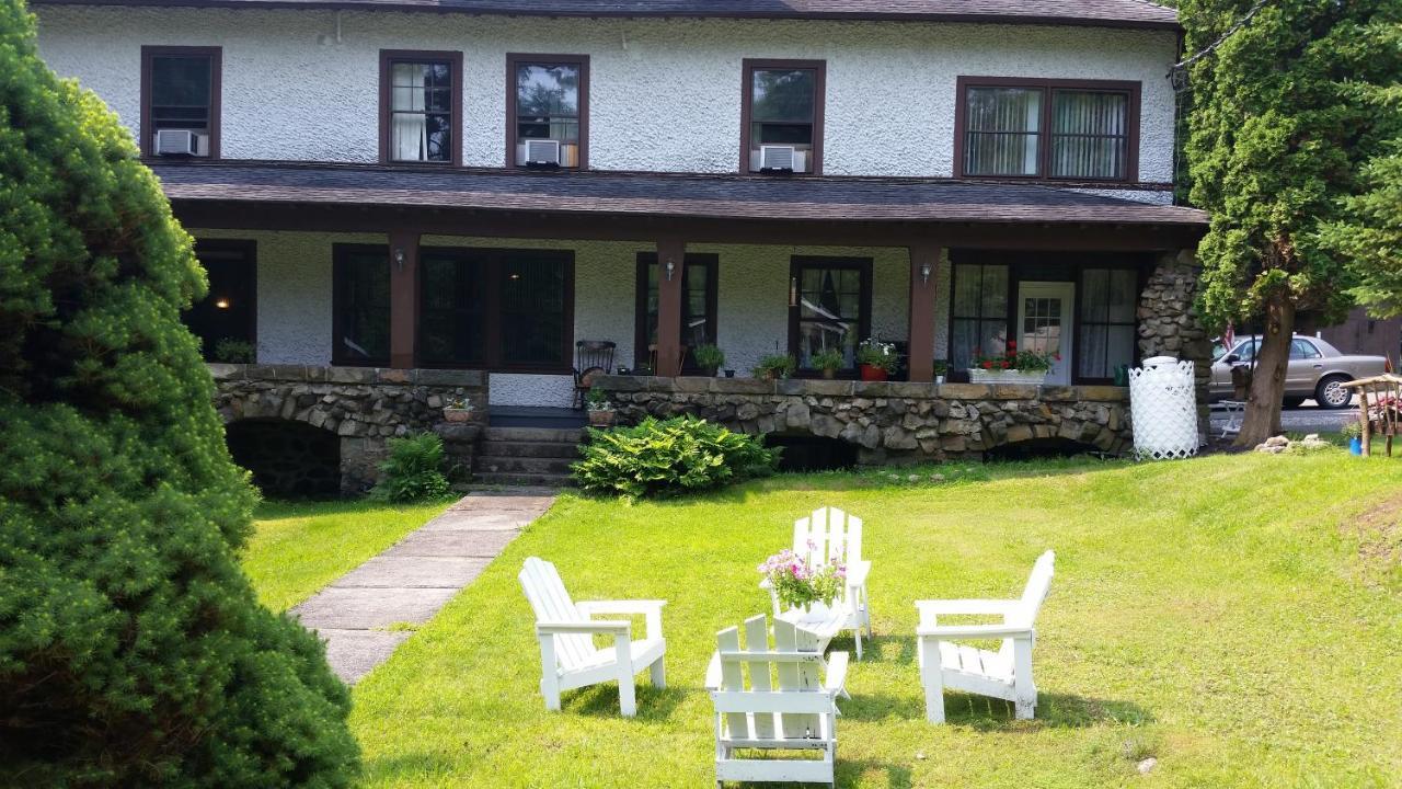 Rock Castle Resort Lake George Dış mekan fotoğraf