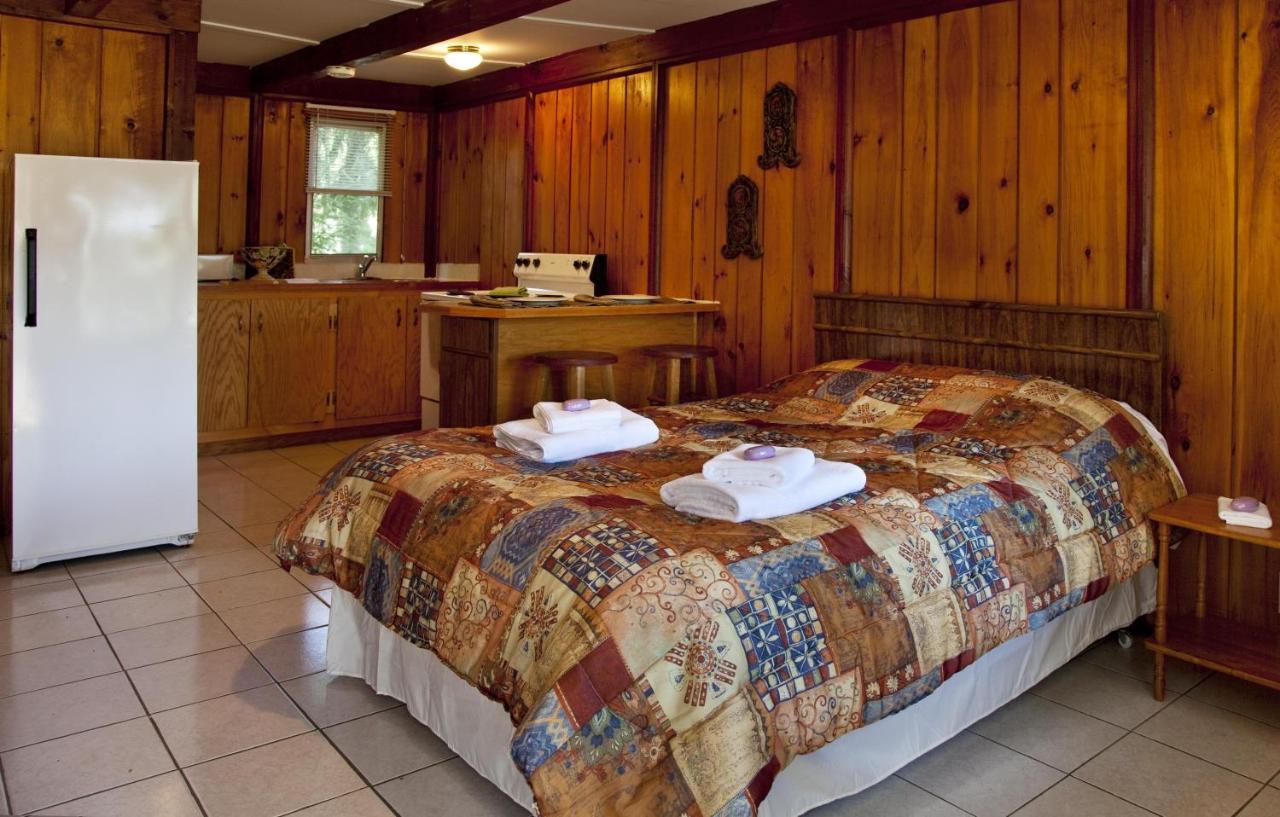 Rock Castle Resort Lake George Dış mekan fotoğraf