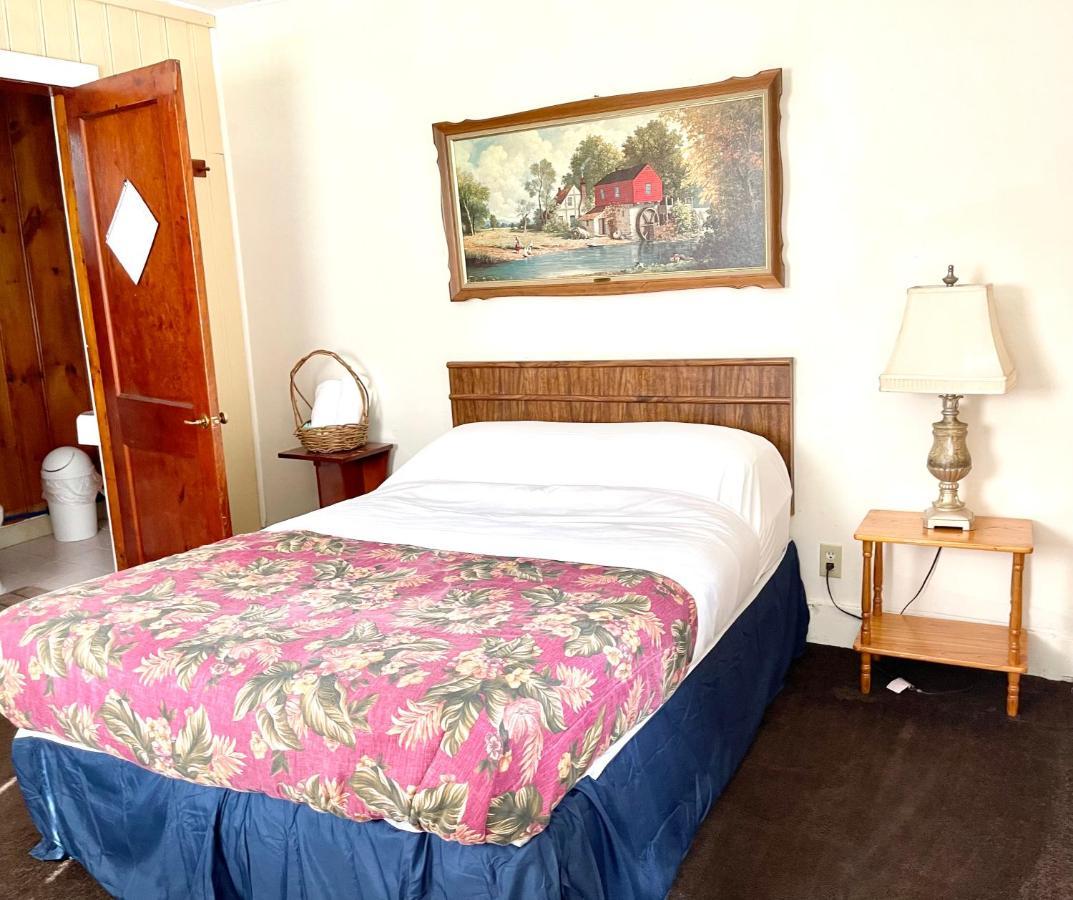 Rock Castle Resort Lake George Dış mekan fotoğraf