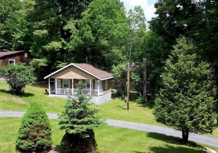 Rock Castle Resort Lake George Dış mekan fotoğraf