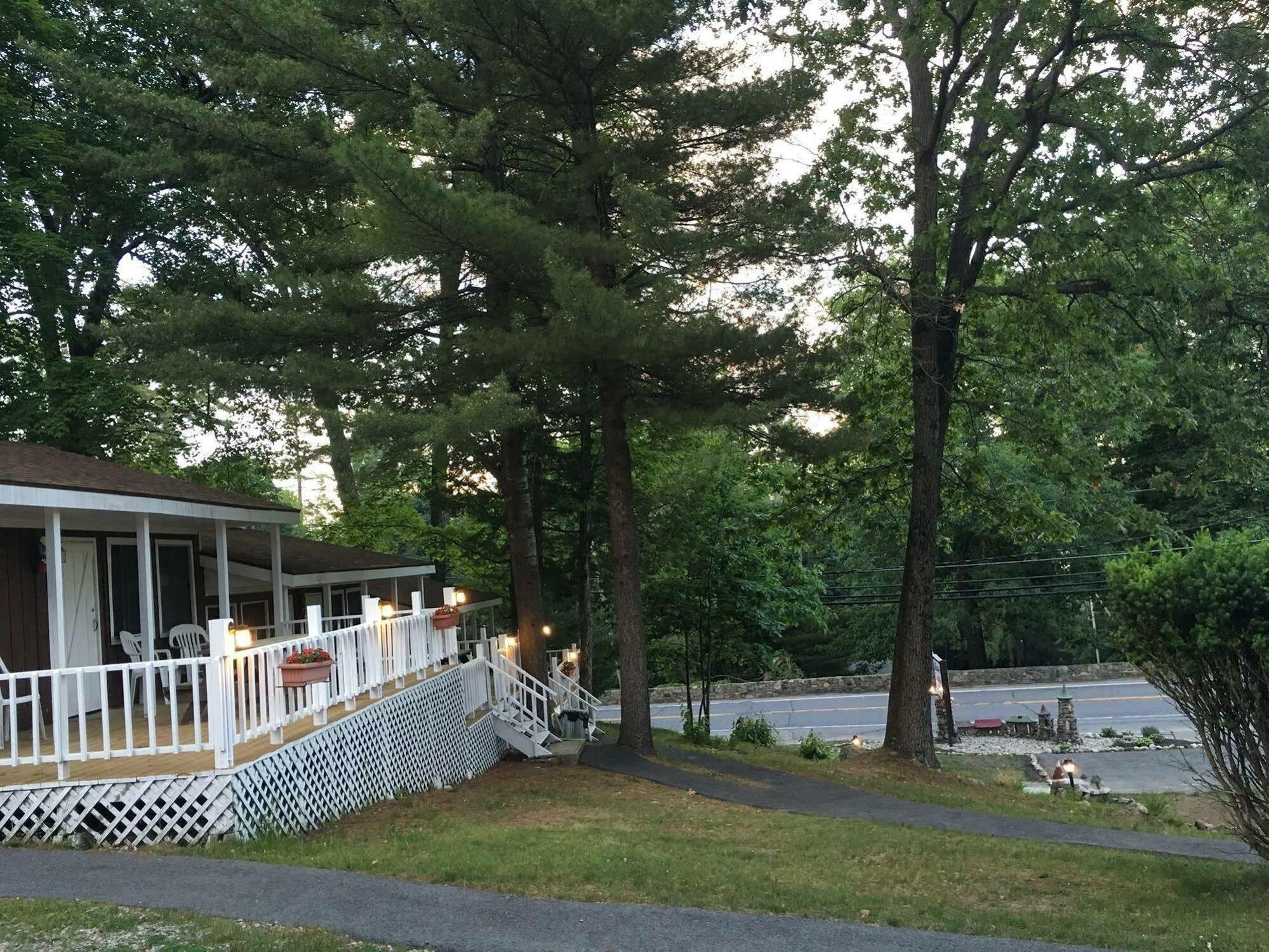 Rock Castle Resort Lake George Dış mekan fotoğraf